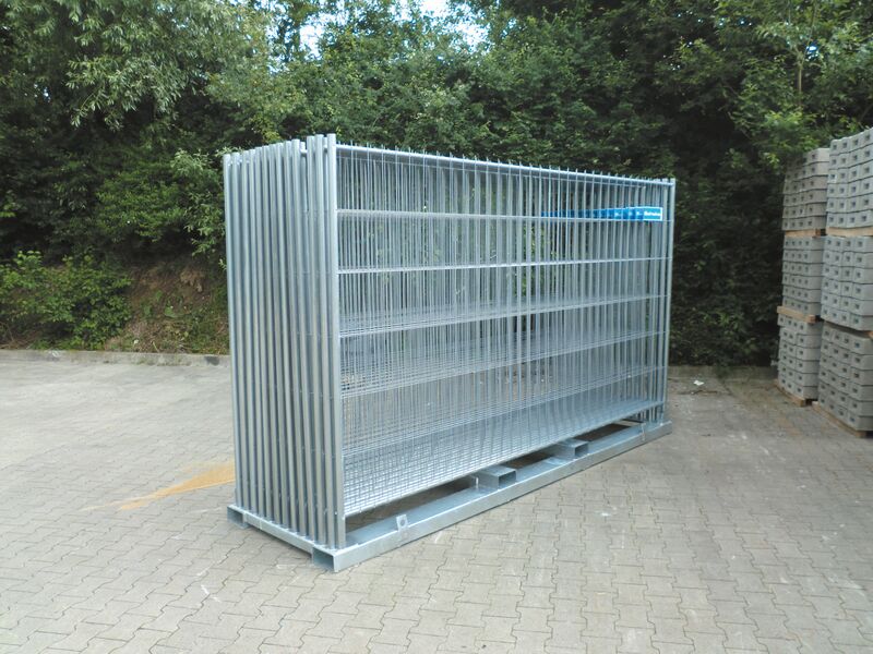 Lagrings- og transportpall for 25 mobile gjerder