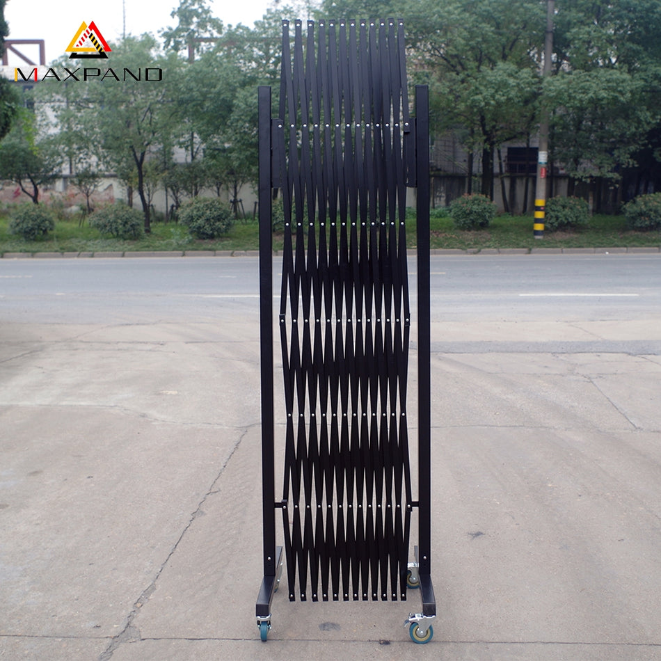 FlexiBarrier -Saksegrind - på hjul, 4m (b) x 1.7m (h)