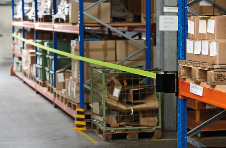 Beltrac XXXL Veggmontert Uttrekkbart Beltebarriere (22m)