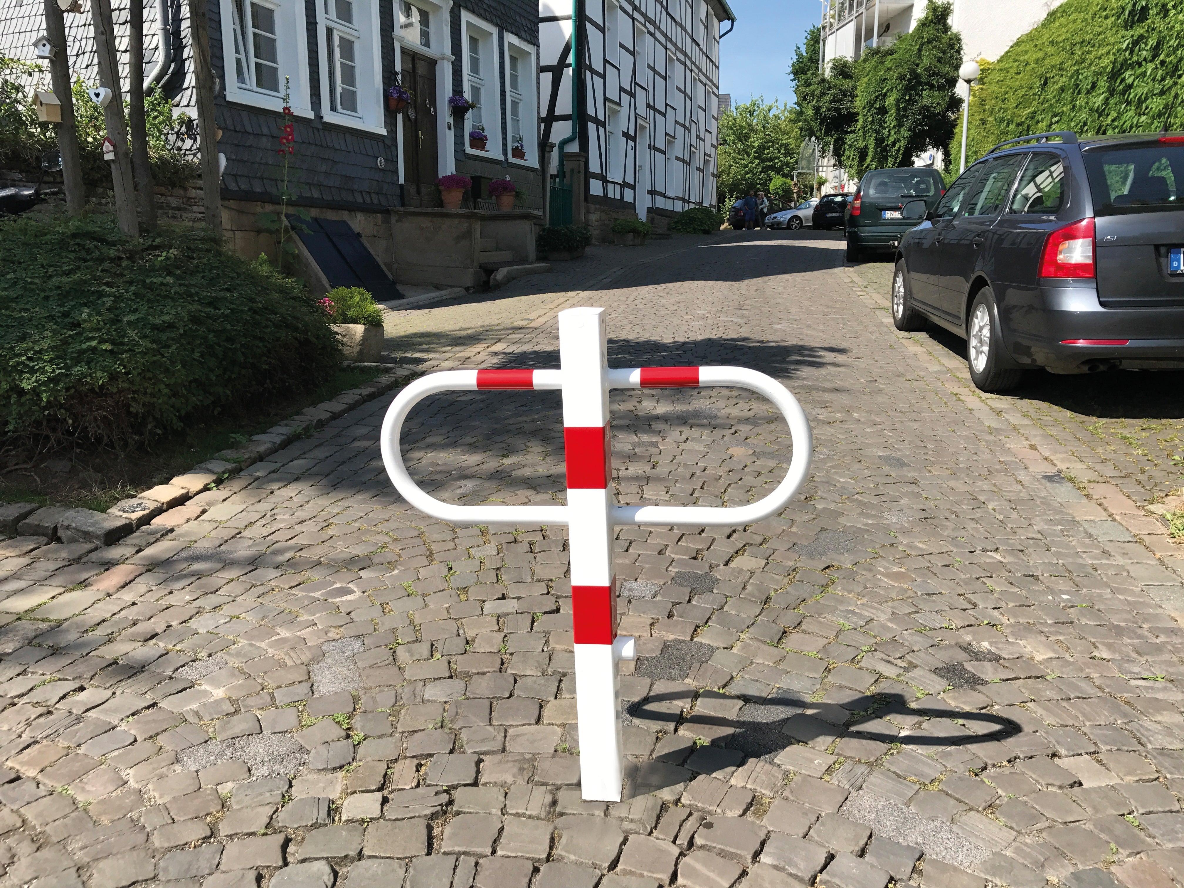 Passage and Car-park Barriers, Removable